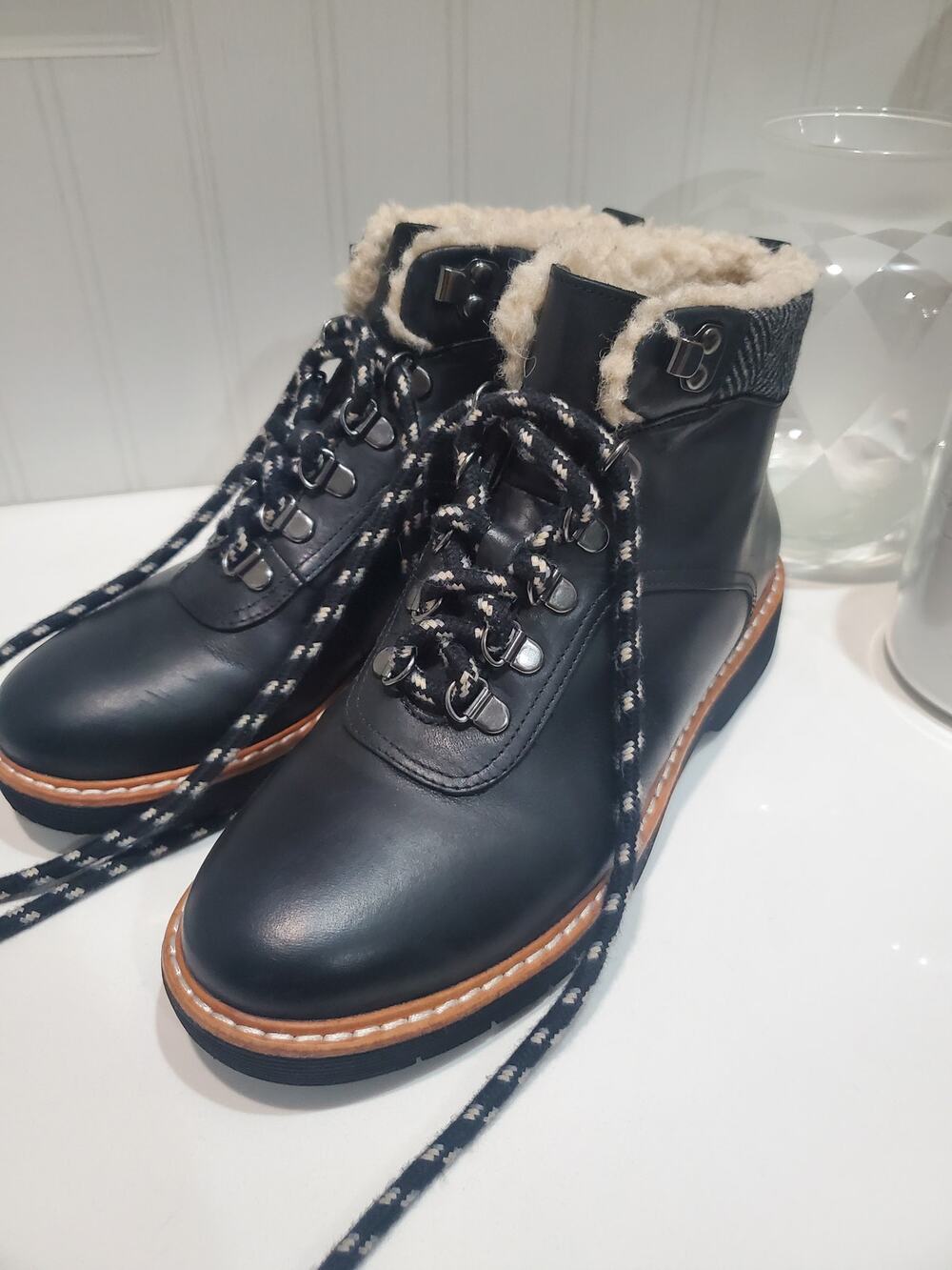 Clarks Witcombe Rock Ankle Boots size 7